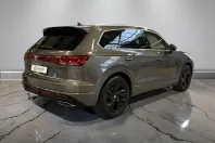 Volkswagen Touareg din 2025 cu 25.328 km - oferta VOL183960 - foto 14