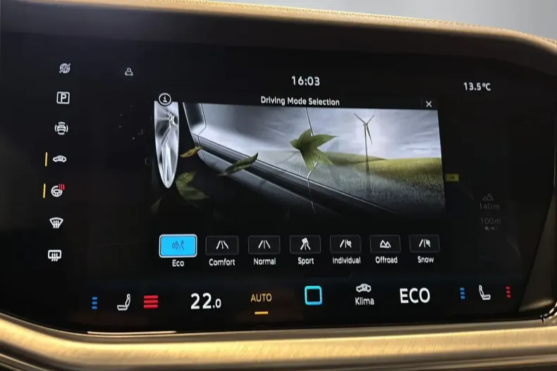 Volkswagen Touareg din 2025 cu 25.328 km - oferta VOL183960 - foto 16