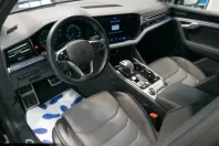 Volkswagen Touareg din 2022 cu 48.364 km - oferta VOL183961 - foto 12