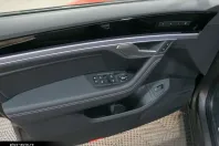 Volkswagen Touareg din 2022 cu 48.364 km - oferta VOL183961 - foto 22