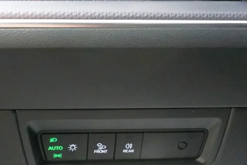 Volkswagen Touareg din 2022 cu 48.364 km - oferta VOL183961 - foto 24