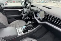 Volkswagen Touareg din 2022 cu 55.057 km - oferta VOL183962 - foto 16