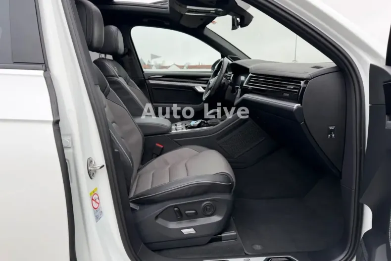 Volkswagen Touareg din 2022 cu 55.057 km - oferta VOL183962 - foto 17