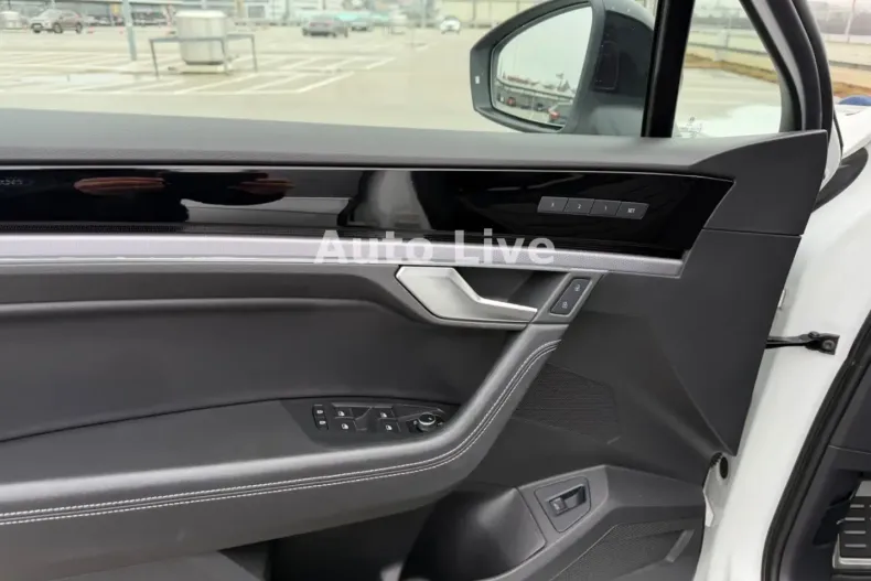 Volkswagen Touareg din 2022 cu 55.057 km - oferta VOL183962 - foto 19