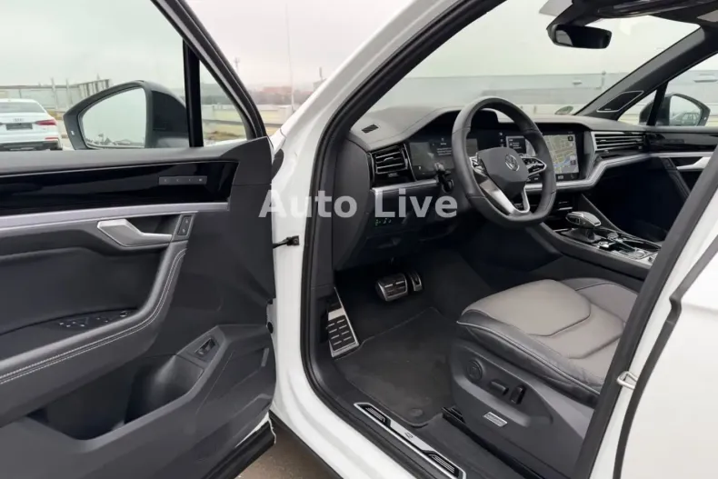 Volkswagen Touareg din 2022 cu 55.057 km - oferta VOL183962 - foto 20