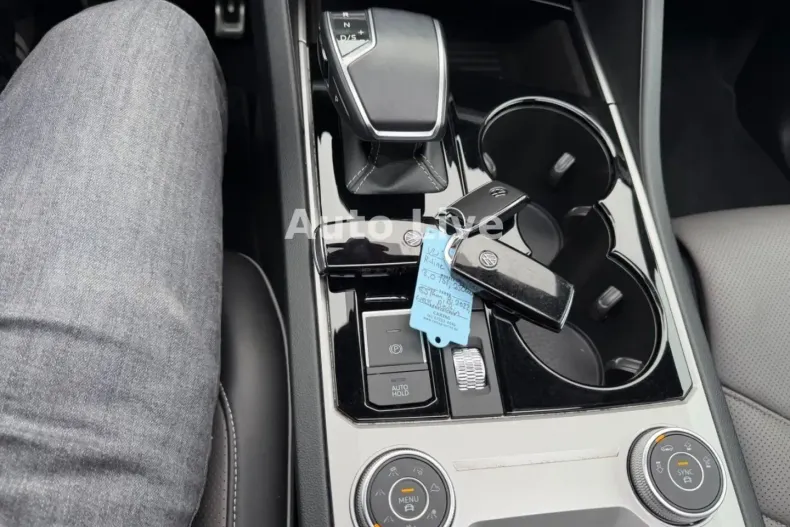 Volkswagen Touareg din 2022 cu 55.057 km - oferta VOL183962 - foto 32