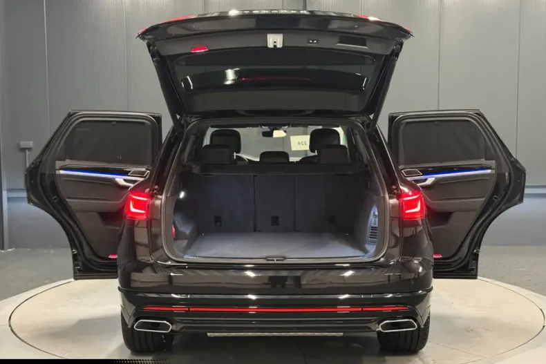 Volkswagen Touareg din 2022 cu 49.000 km - oferta VOL183963 - foto 7