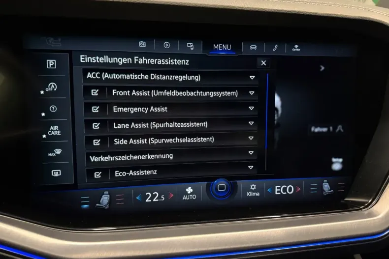 Volkswagen Touareg din 2022 cu 49.000 km - oferta VOL183963 - foto 24