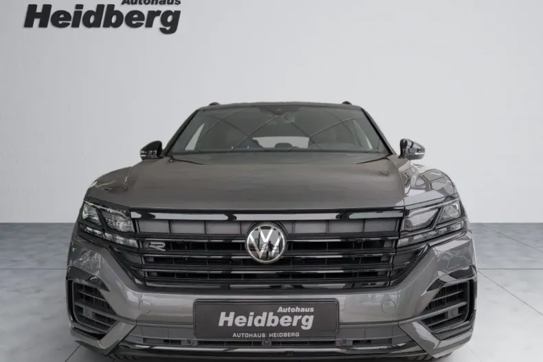 Volkswagen Touareg din 2022 cu 41.367 km - oferta VOL183964 - foto 3