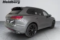 Volkswagen Touareg din 2022 cu 41.367 km - oferta VOL183964 - foto 9