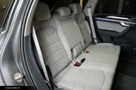 Volkswagen Touareg din 2025 cu 14.823 km - oferta VOL183966 - foto 8