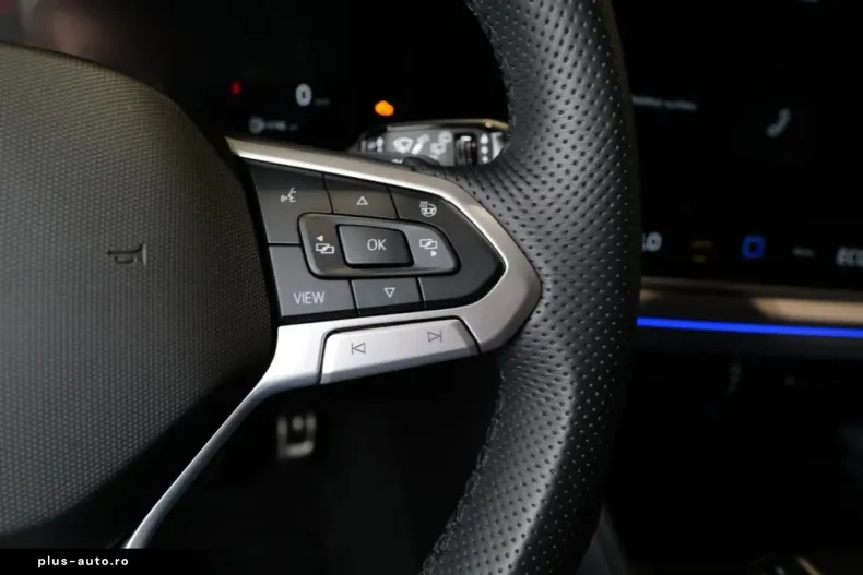 Volkswagen Touareg din 2025 cu 14.823 km - oferta VOL183966 - foto 15