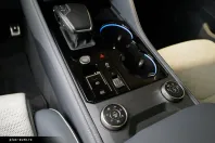 Volkswagen Touareg din 2025 cu 14.823 km - oferta VOL183966 - foto 18