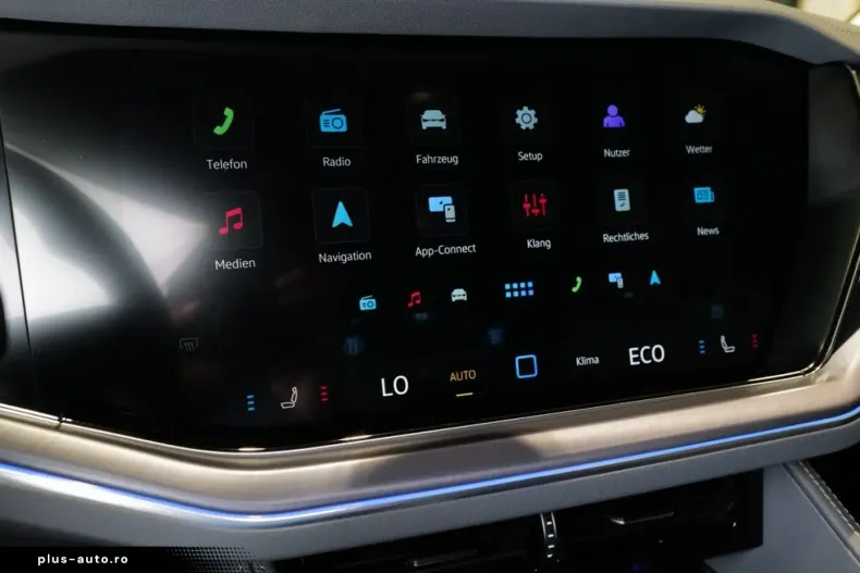 Volkswagen Touareg din 2025 cu 14.823 km - oferta VOL183966 - foto 19