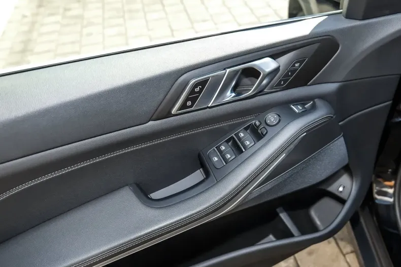 BMW X5 (Seria X) din 2022 cu 100.627 km - oferta BMW183970 - foto 16