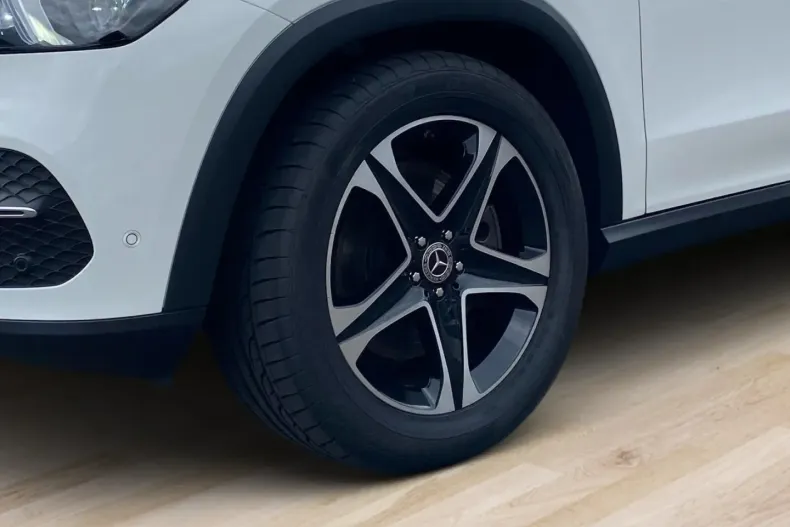 Mercedes-Benz GLE 350 (Clasa GLE) din 2021 cu 103.338 km - oferta MER183971 - foto 5