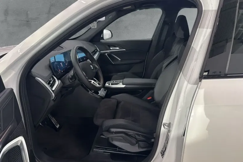 BMW X1 (Seria X) din 2025 cu 13.633 km - oferta BMW183973 - foto 8