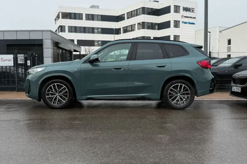 BMW X1 (Seria X) din 2024 cu 25.400 km - oferta BMW183974 - foto 18