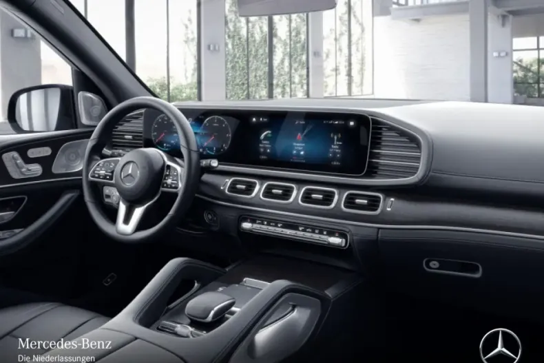 Mercedes-Benz GLS 580 (Clasa GLS) din 2024 cu 12.706 km - oferta MER183976 - foto 9