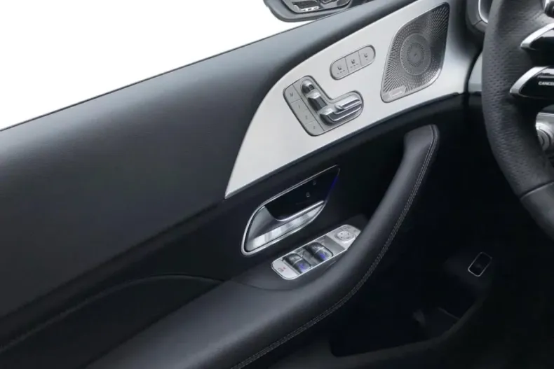 Mercedes-Benz GLS 350 (Clasa GLS) din 2025 cu 6.859 km - oferta MER183978 - foto 15