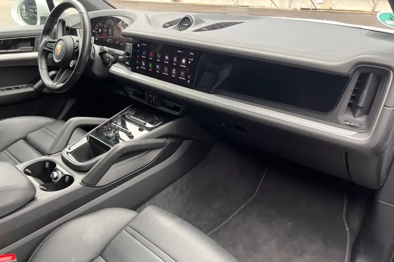 Porsche Cayenne din 2024 cu 28.900 km - oferta POR183982 - foto 8