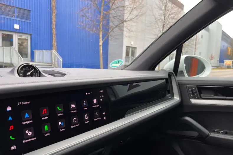 Porsche Cayenne din 2024 cu 28.900 km - oferta POR183982 - foto 10