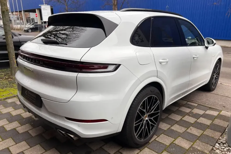 Porsche Cayenne din 2024 cu 28.900 km - oferta POR183982 - foto 27