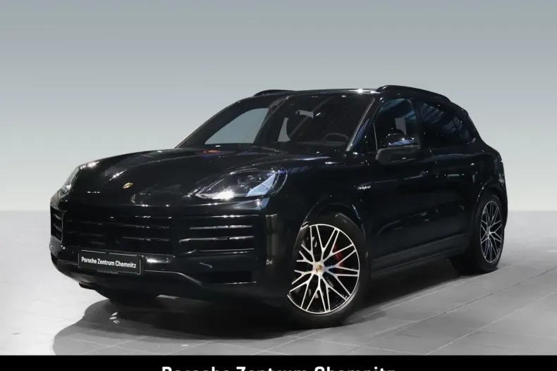 Porsche Cayenne din 2024 cu 29.990 km - oferta POR183983 - foto 1