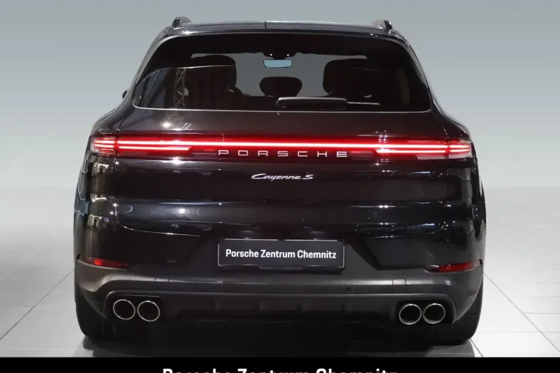 Porsche Cayenne din 2024 cu 29.990 km - oferta POR183983 - foto 5