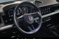 Porsche Cayenne din 2024 cu 29.990 km - oferta POR183983 - foto 10