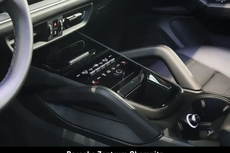 Porsche Cayenne din 2024 cu 29.990 km - oferta POR183983 - foto 14