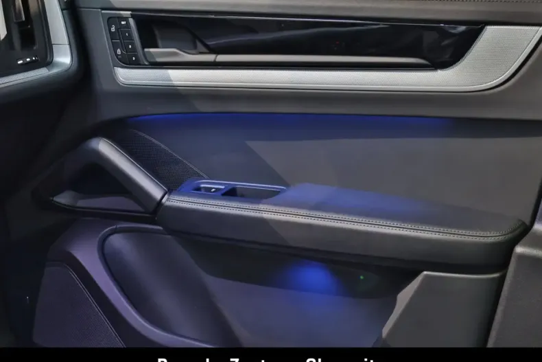 Porsche Cayenne din 2024 cu 29.990 km - oferta POR183983 - foto 28