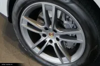 Porsche Cayenne din 2024 cu 16.522 km - oferta POR183984 - foto 5