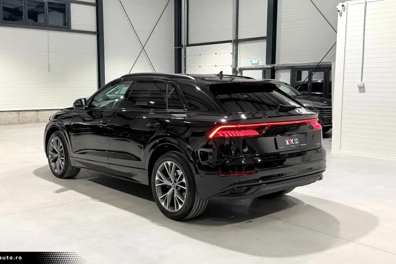 Audi Q8 din 2023 cu 116.824 km - oferta AUD183985 - foto 3