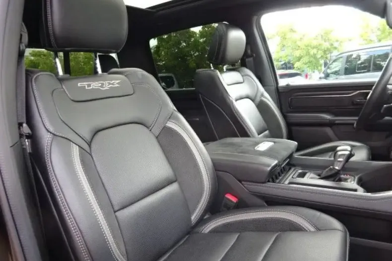 Dodge RAM din 2023 cu 33.295 km - oferta DOD183988 - foto 8