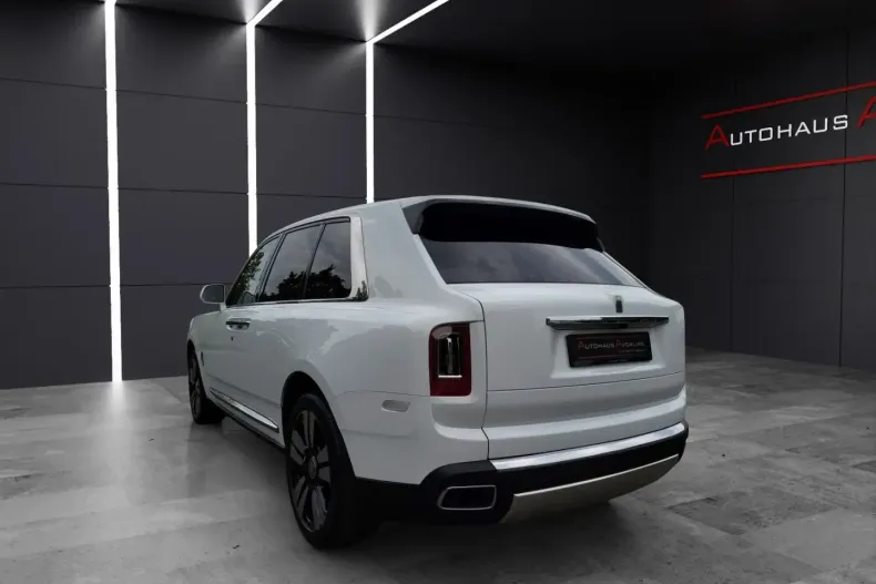 Rolls-Royce Cullinan din 2023 cu 6.888 km - oferta ROL184000 - foto 6