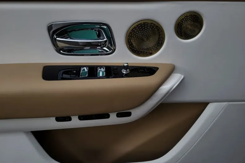 Rolls-Royce Cullinan din 2023 cu 6.888 km - oferta ROL184000 - foto 11