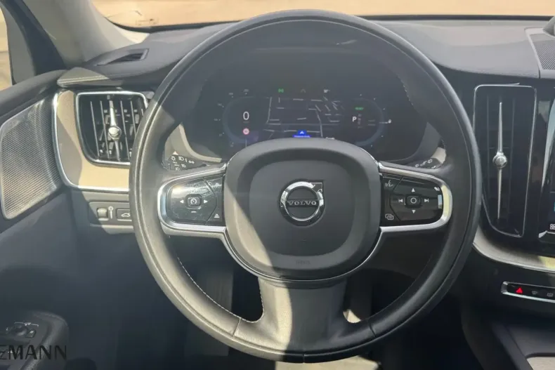 Volvo XC60 din 2022 cu 74.500 km - oferta VOL184007 - foto 16