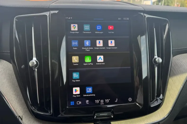 Volvo XC60 din 2022 cu 74.500 km - oferta VOL184007 - foto 21