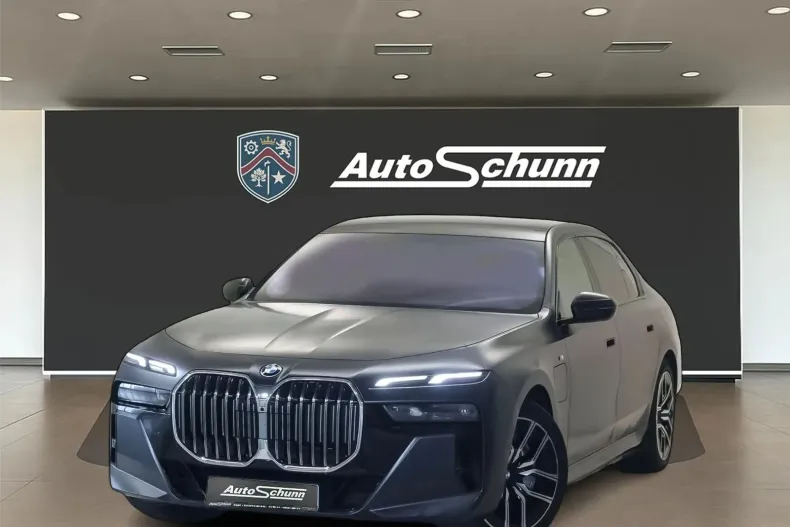 BMW Seria 7 din 2025 cu 27.800 km - oferta BMW184027 - foto 1