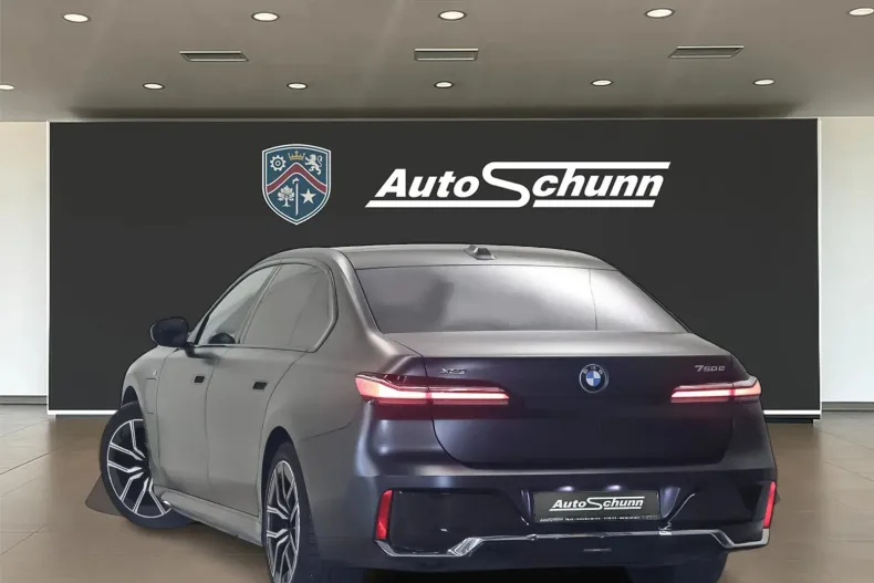 BMW Seria 7 din 2025 cu 27.800 km - oferta BMW184027 - foto 4