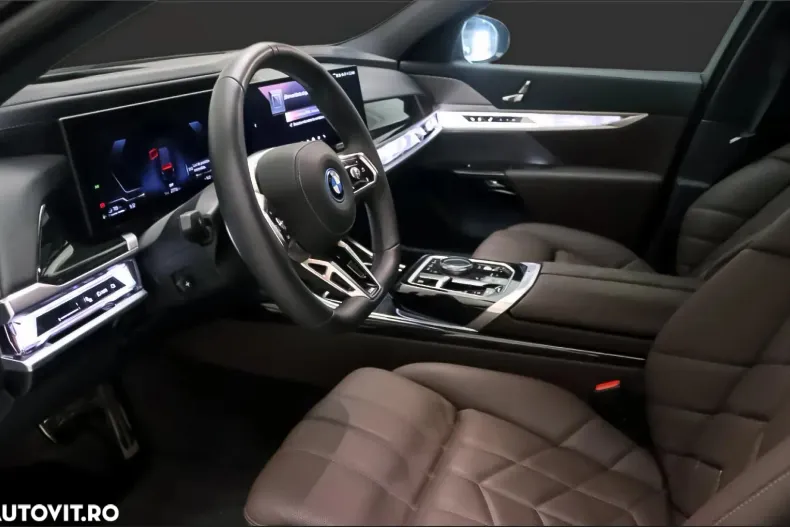 BMW Seria 7 din 2025 cu 27.800 km - oferta BMW184027 - foto 5