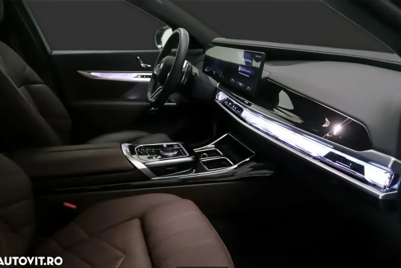 BMW Seria 7 din 2025 cu 27.800 km - oferta BMW184027 - foto 9