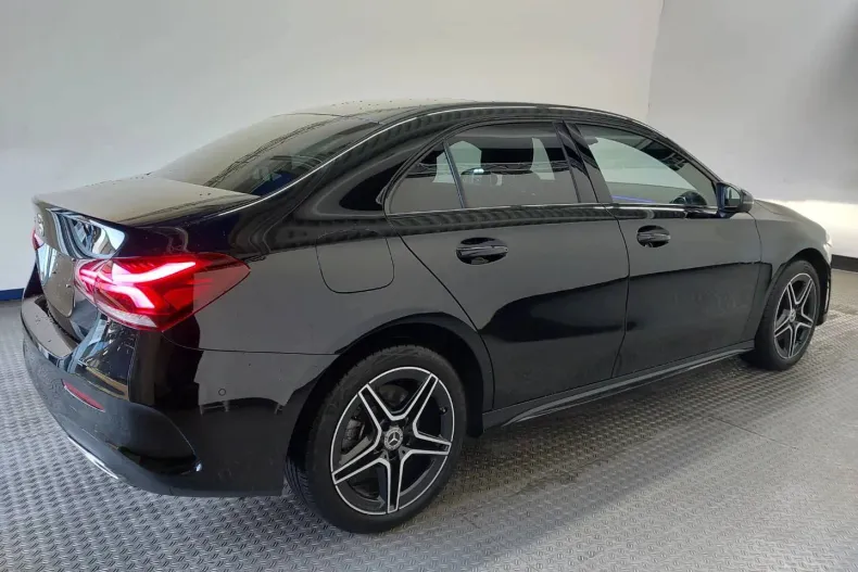 Mercedes-Benz A 250 (Clasa A) din 2022 cu 63.143 km - oferta MER184033 - foto 7