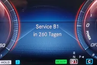 Mercedes-Benz A 250 (Clasa A) din 2022 cu 63.143 km - oferta MER184033 - foto 13