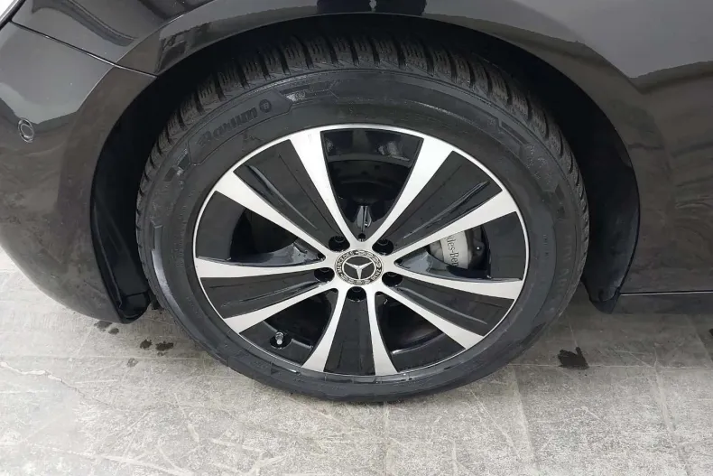 Mercedes-Benz E din 2020 cu 123.990 km - oferta MER184034 - foto 24