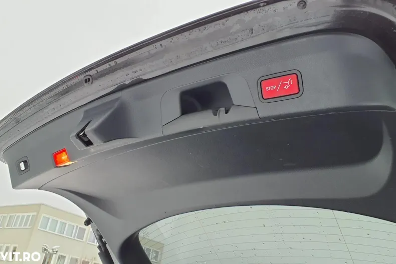 Mercedes-Benz GLC din 2020 cu 131.945 km - oferta MER184036 - foto 11