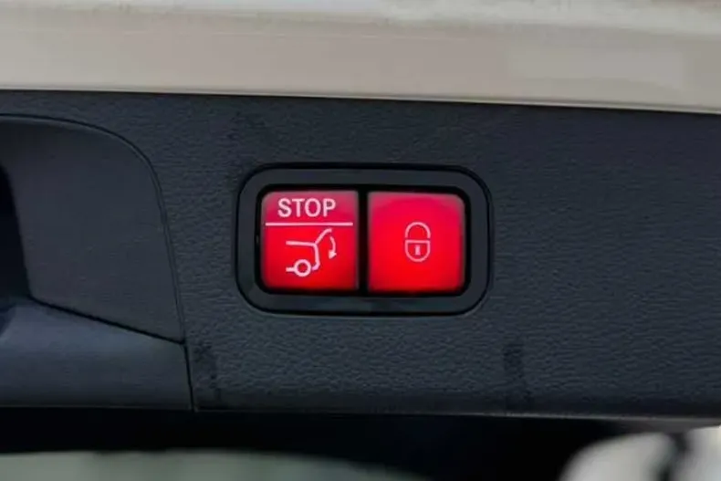 Mercedes-Benz GLC din 2021 cu 85.000 km - oferta MER184043 - foto 15