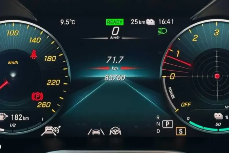 Mercedes-Benz GLC din 2021 cu 85.000 km - oferta MER184043 - foto 31