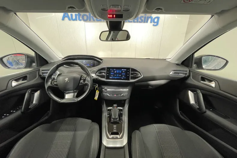 Peugeot 308 din 2021 cu 136.857 km - oferta PEU184045 - foto 7